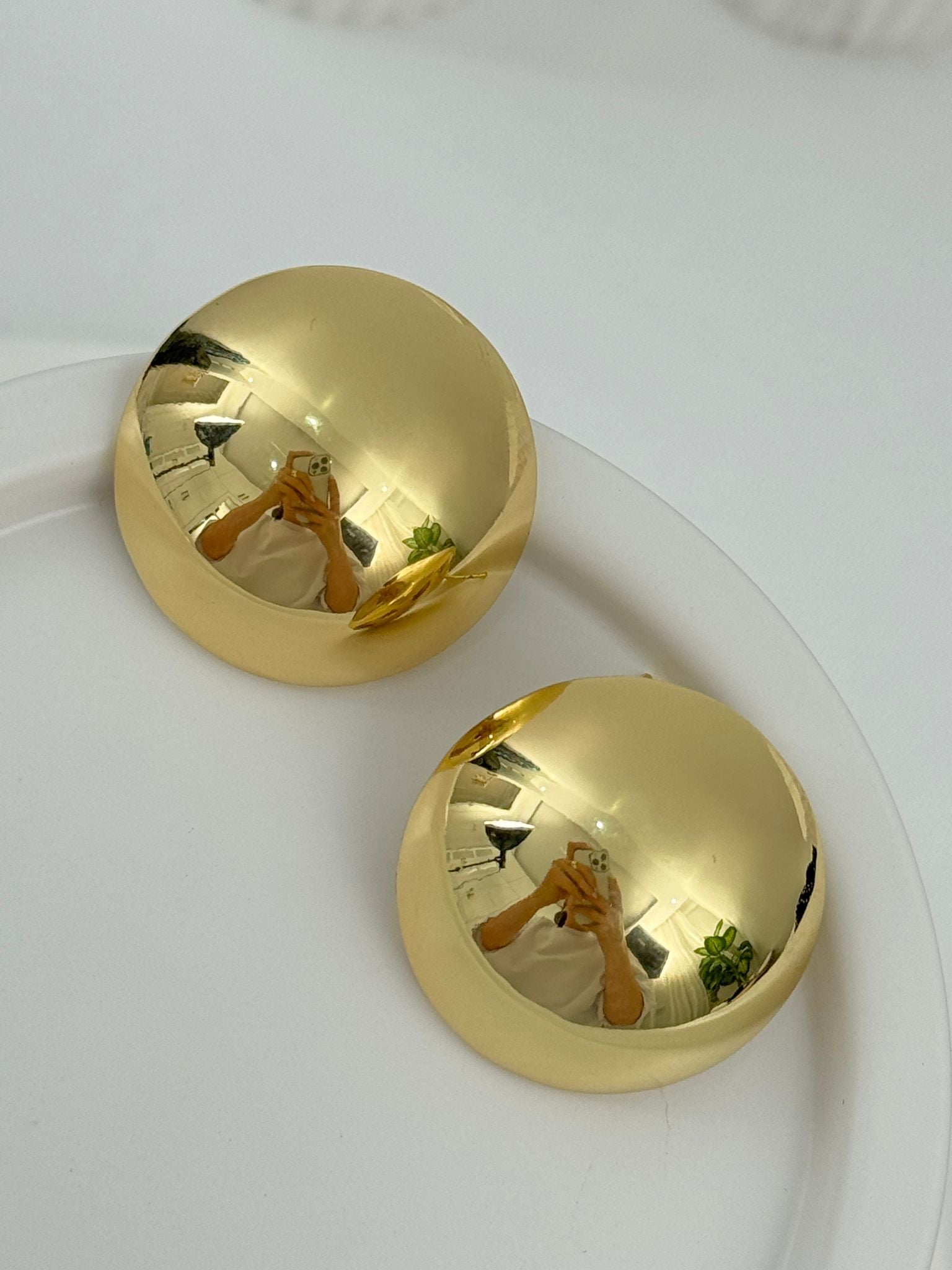 Marka Model Gold Bombe Düğme Küpe